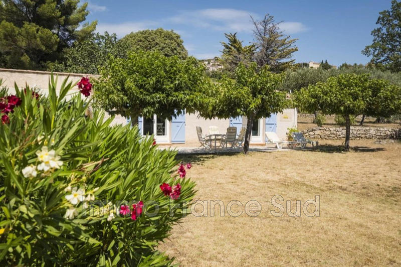 Villa - 333 m² - 10 pièces