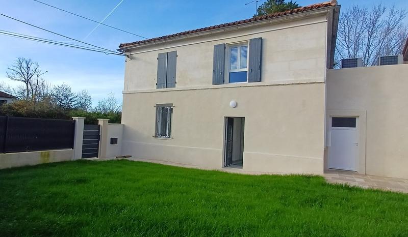 Maison en pierre - 125 m² - 4 pièces