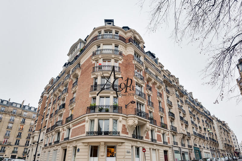 Loft - 100 m² - 4 pièces