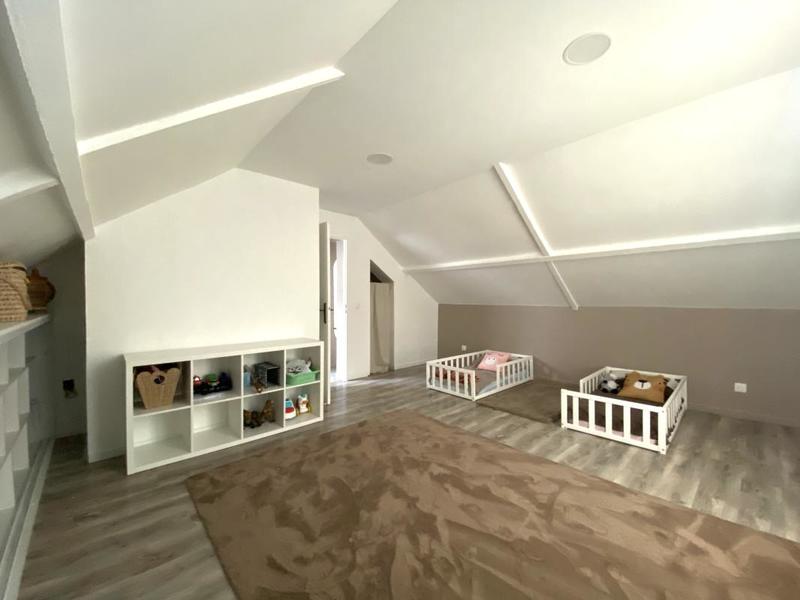 Maison ancienne - 160 m² - 8 pièces