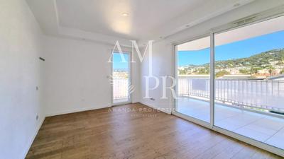 Appartement - 136 m² - 5 pièces