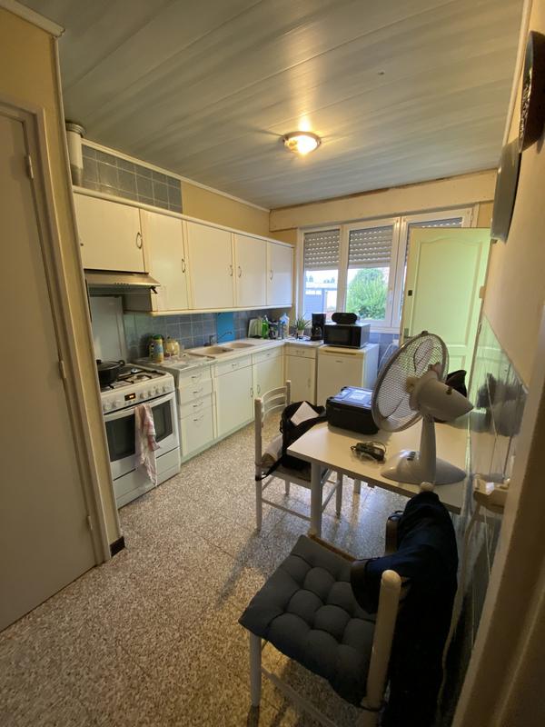 Maison traditionnelle - 85 m² - 4 pièces