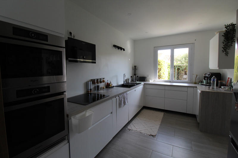 Maison - 100 m² - 4 pièces