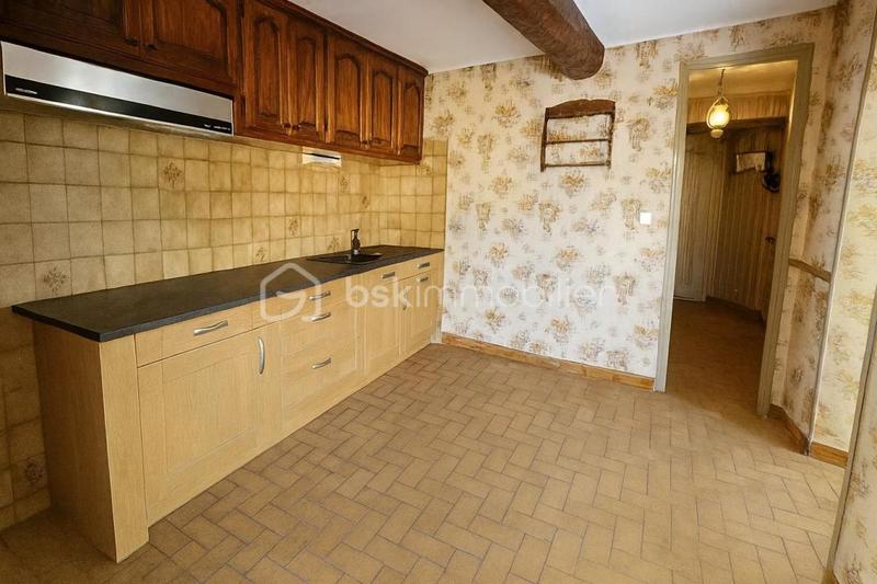 Maison de village - 80 m² - 5 pièces