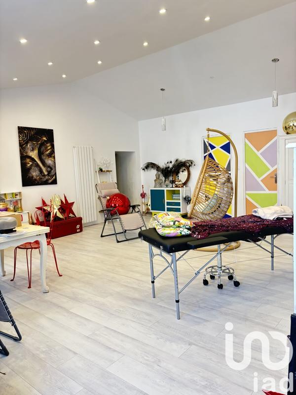 Maison - 350 m² - 11 pièces