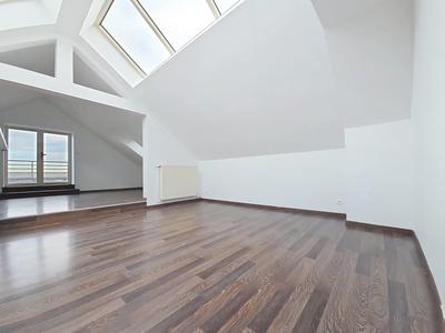 Appartement - 145 m² - 5 pièces