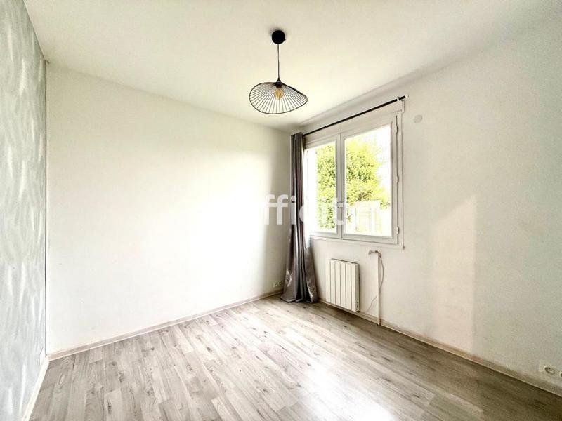 Pavillon - 194 m² - 8 pièces