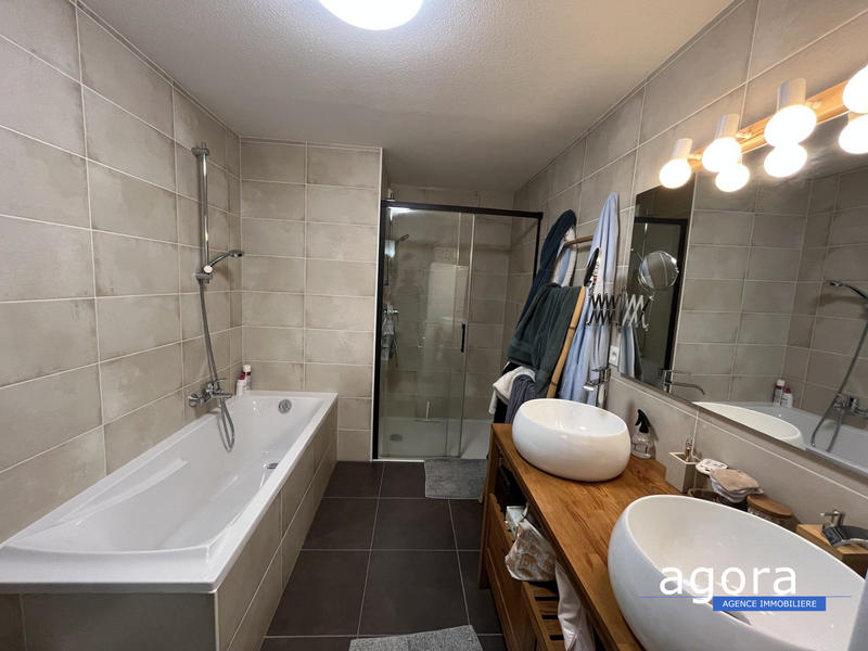 Appartement - 91 m² - 4 pièces