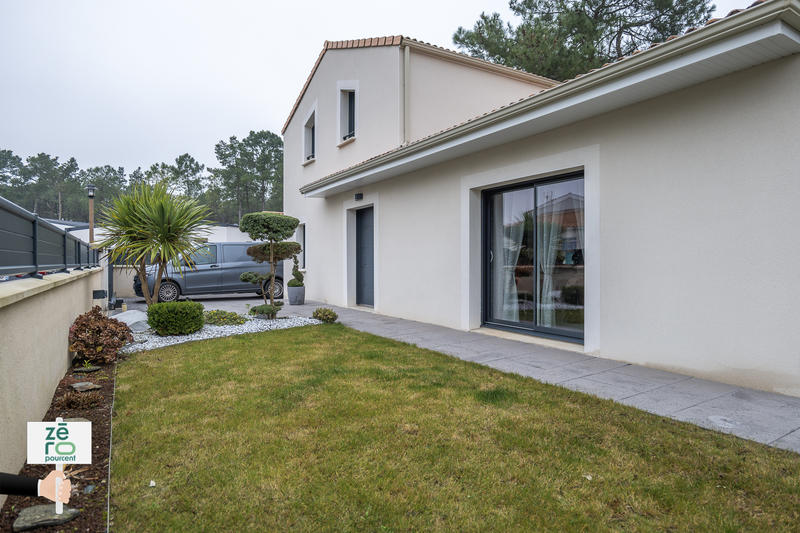 Maison - 101 m² - 3 pièces