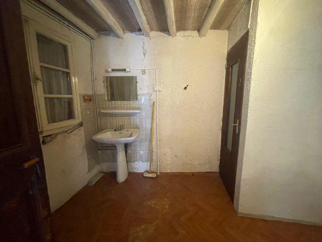 Maison - 80 m² - 5 pièces