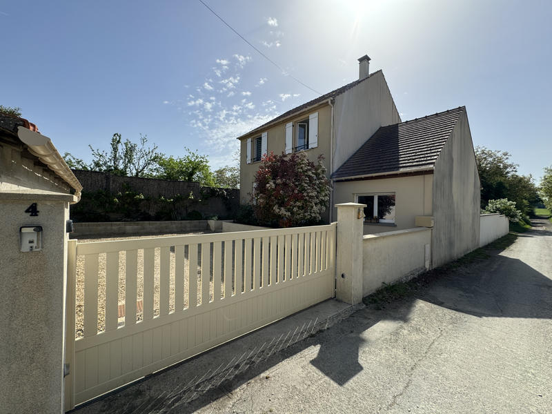 Maison - 133 m² - 6 pièces