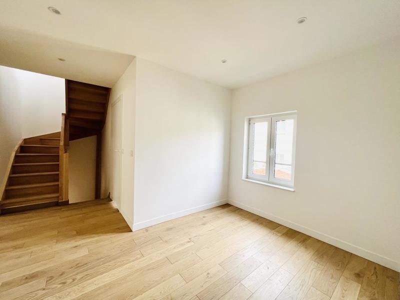 Maison - 189 m² - 7 pièces