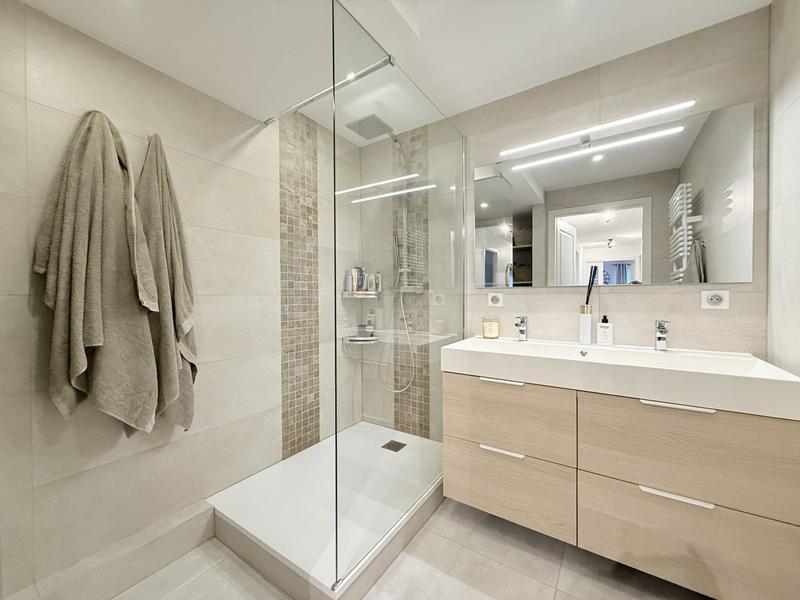 Appartement - 88 m² - 4 pièces