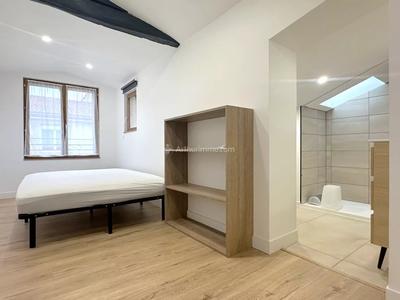 Appartement - 15 m² - 1 pièce