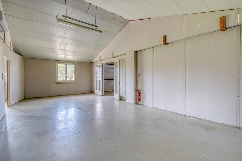 Local d'activités - 600 m²