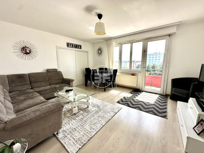 Appartement - 95 m² - 4 pièces