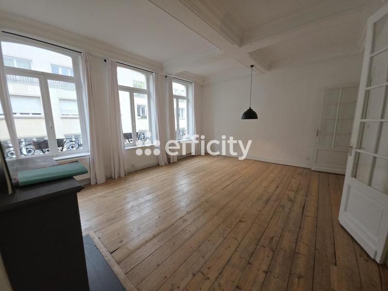 Appartement - 96 m² - 3 pièces