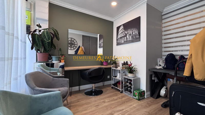 Maison - 145 m² - 6 pièces