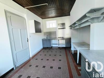 Maison de village - 137 m² - 5 pièces