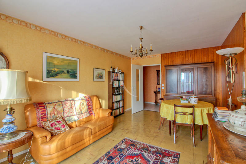 Appartement - 75 m² - 4 pièces