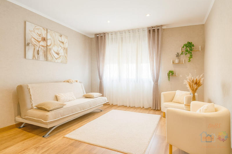 Appartement - 130 m² - 5 pièces