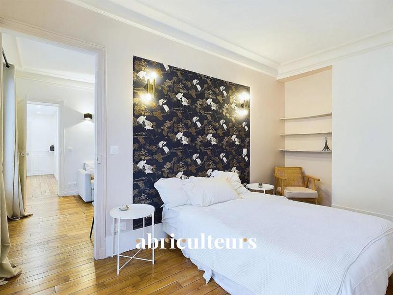 Appartement ancien - 51 m² - 2 pièces