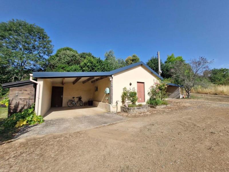 Maison - 422 m² - 15 pièces