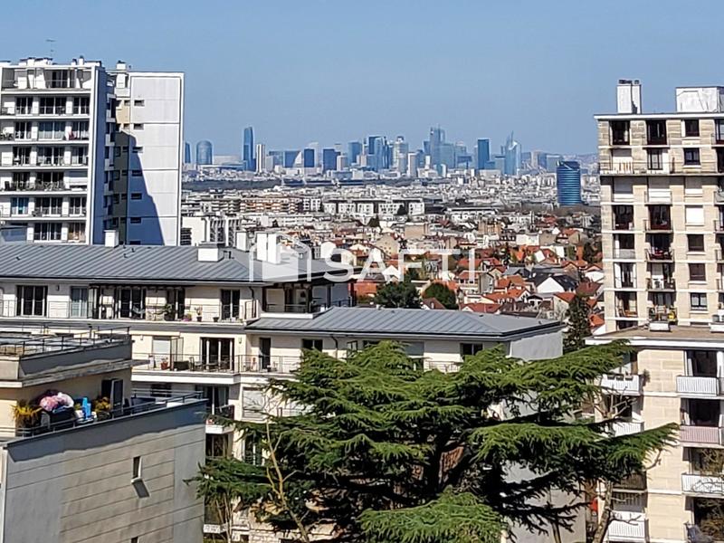 Appartement - 99 m² - 5 pièces