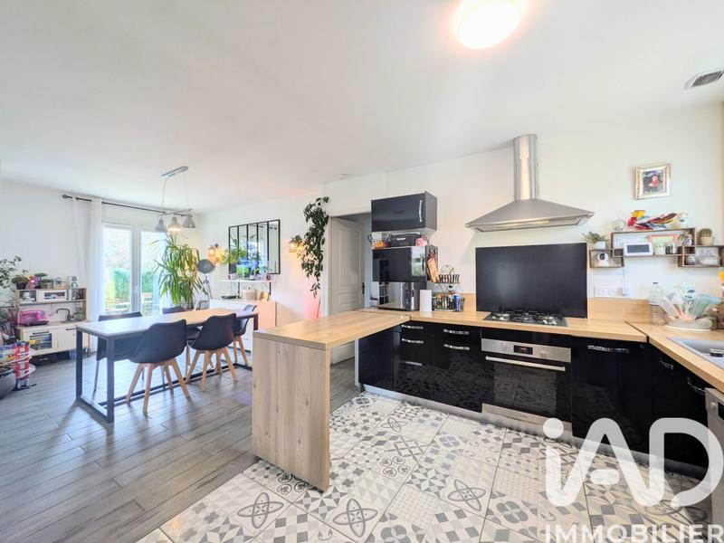 Maison - 87 m² - 4 pièces