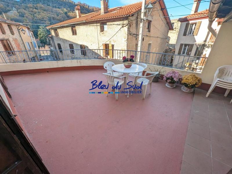 Maison - 96 m² - 5 pièces