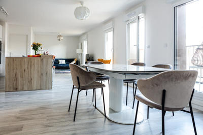 Appartement - 95 m² - 4 pièces