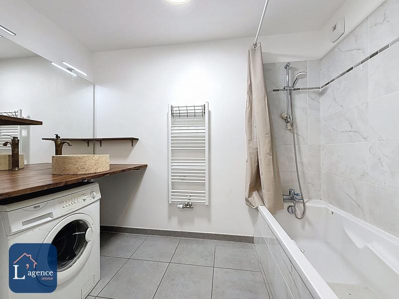 Appartement - 60 m² - 3 pièces