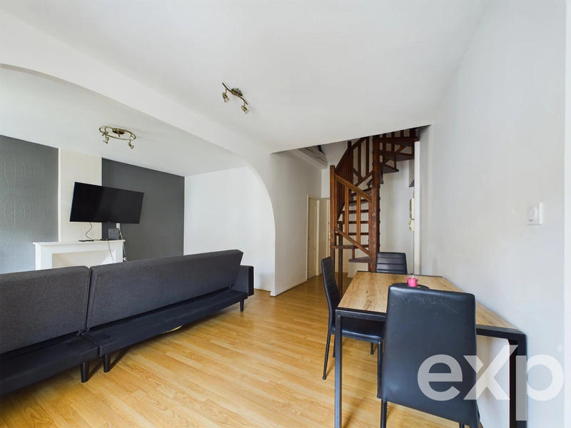 Duplex - 84 m² - 4 pièces