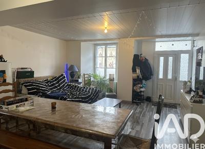 Maison - 91 m² - 4 pièces