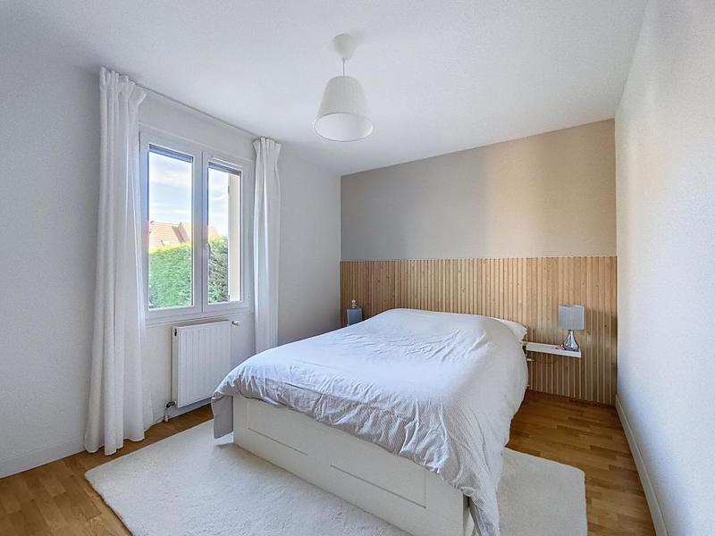 Pavillon - 75 m² - 4 pièces