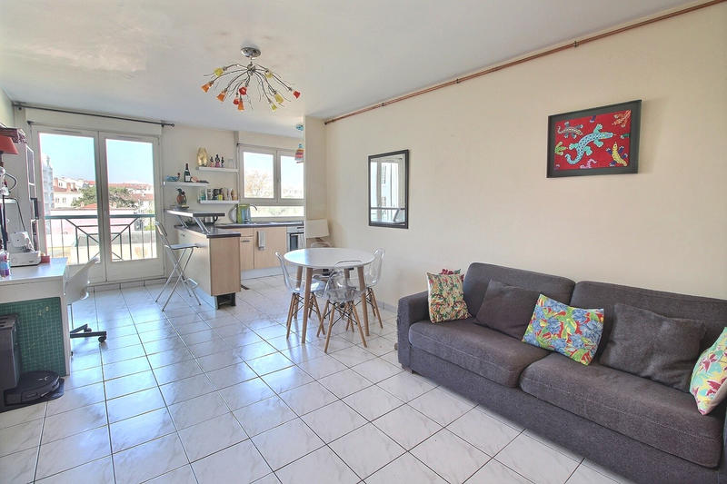 Appartement - 45 m² - 2 pièces