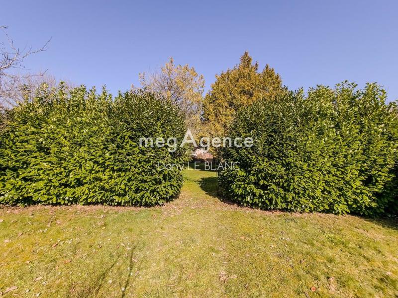 Maison - 180 m² - 7 pièces