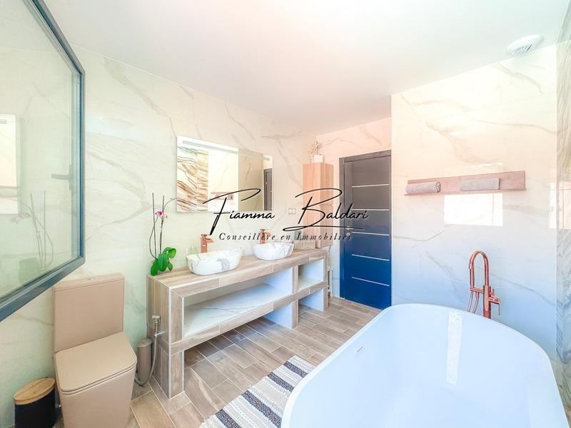 Villa - 175 m² - 7 pièces