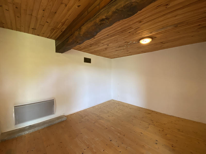 Maison - 107 m² - 7 pièces