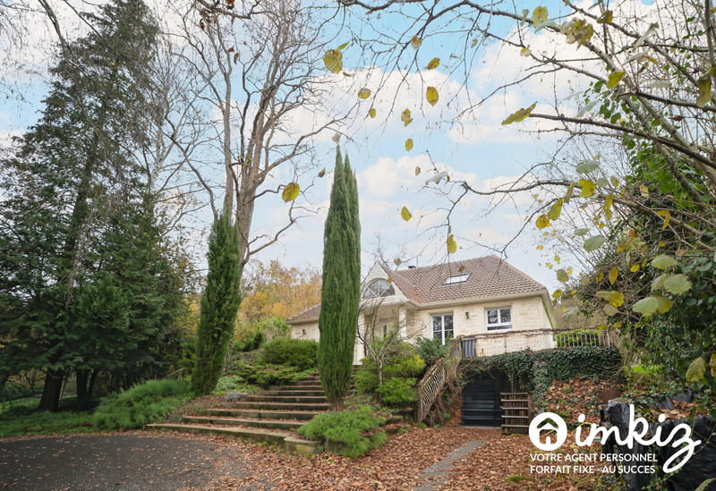 Maison - 180 m² - 7 pièces