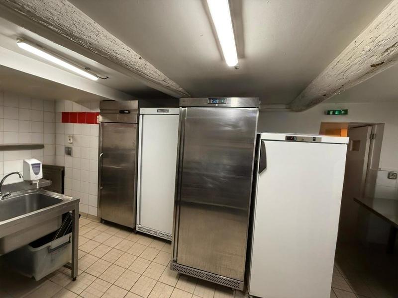 Local commercial - 150 m²