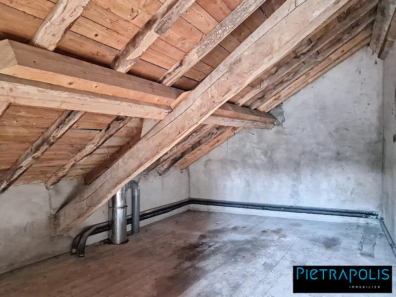 Maison ancienne - 149 m² - 3 pièces