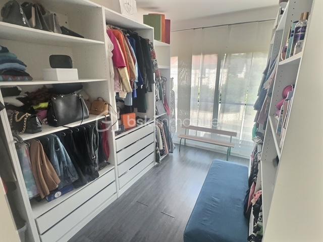 Demeure - 147 m² - 5 pièces