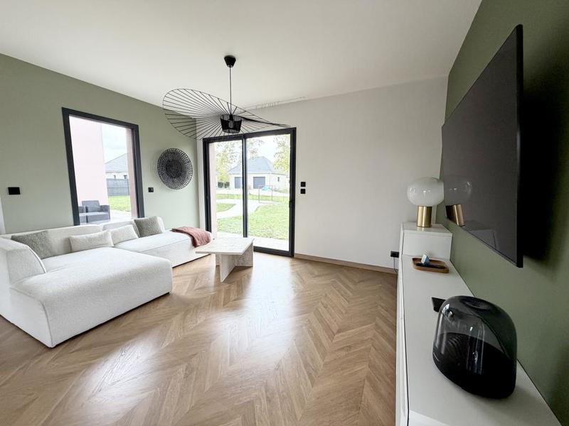 Pavillon - 144 m² - 4 pièces