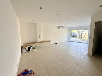 Local commercial - 80 m²