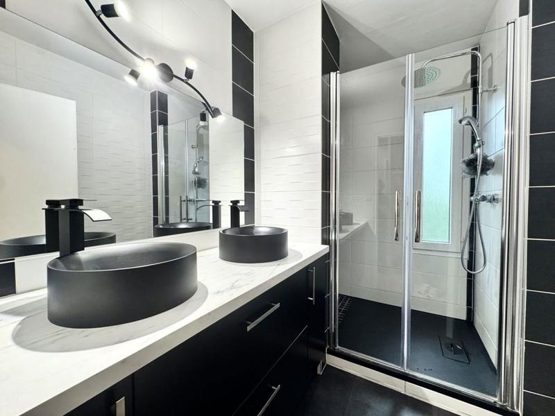 Appartement - 112 m² - 5 pièces