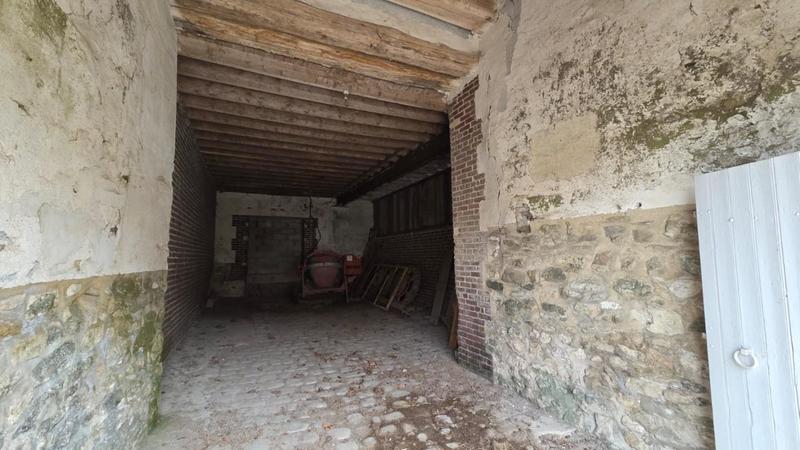 Grange - 466 m² - 1 pièce