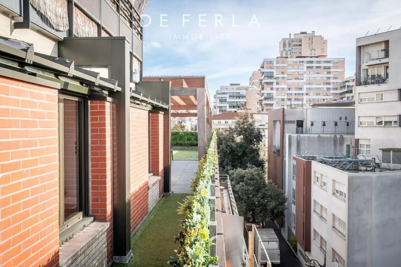 Penthouse - 87 m² - 4 pièces