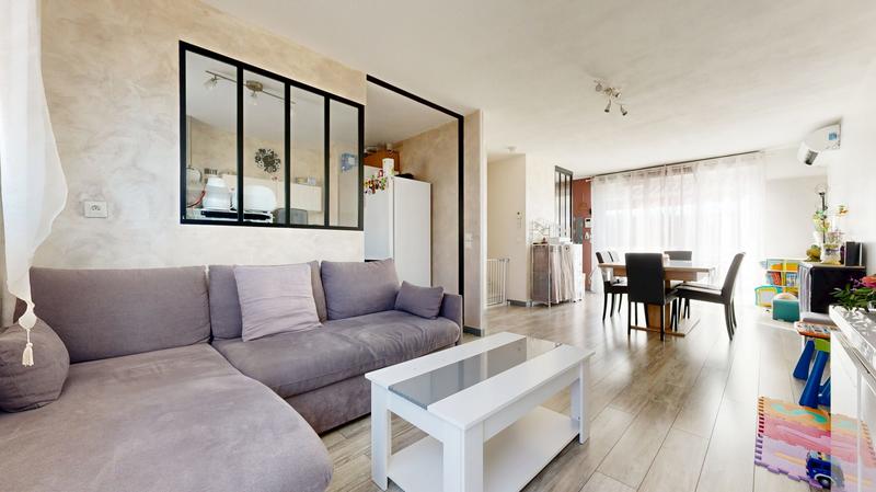 Appartement - 76 m² - 4 pièces