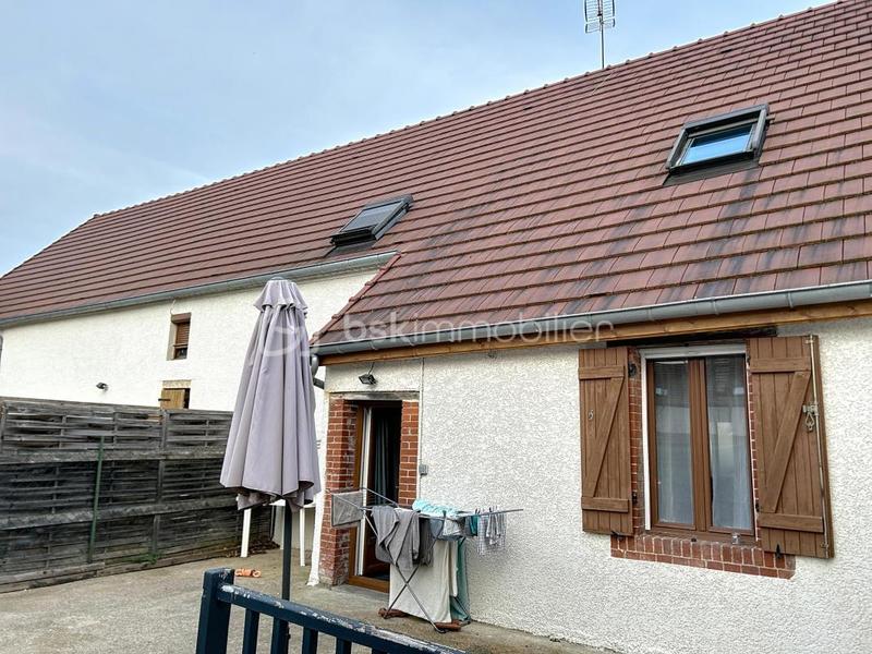 Immeuble - 174 m² - 8 pièces